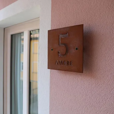 - La Corte Dei Mercanti - Centro Storico * Stresa