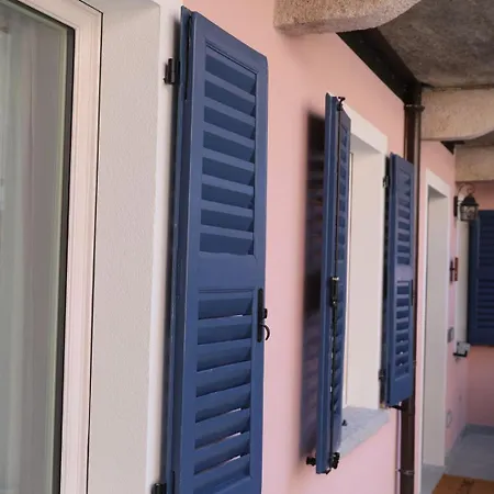 - La Corte Dei Mercanti - Centro Storico Apartment