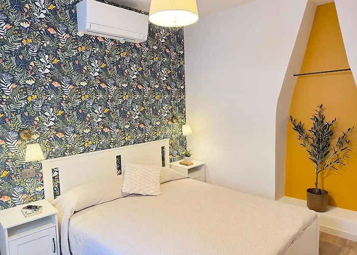 - La Corte Dei Mercanti - Centro Storico Apartman Stresa