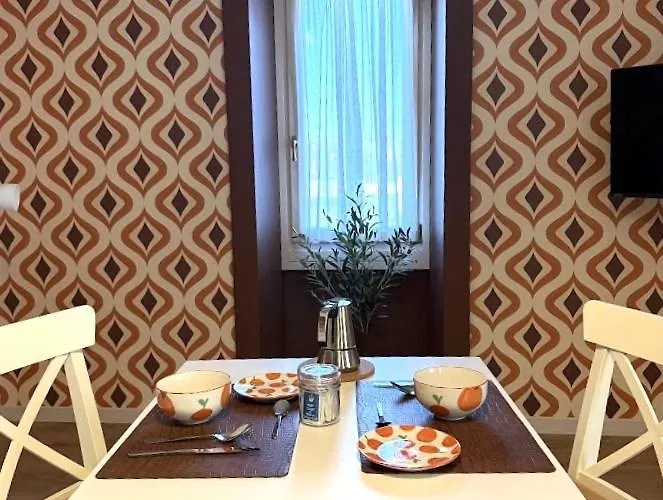 - La Corte Dei Mercanti - Centro Storico Stresa