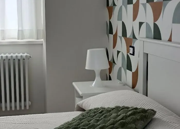 - La Corte Dei Mercanti - Centro Storico Stresa