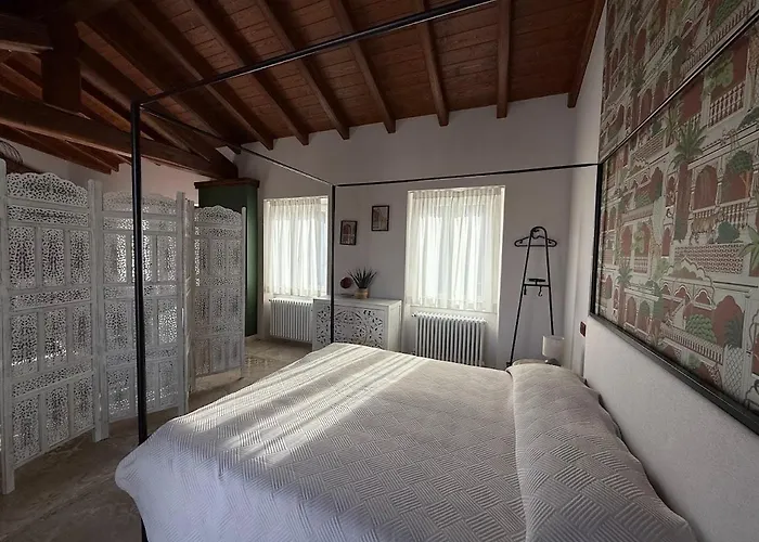 - La Corte Dei Mercanti - Centro Storico Apartman Stresa