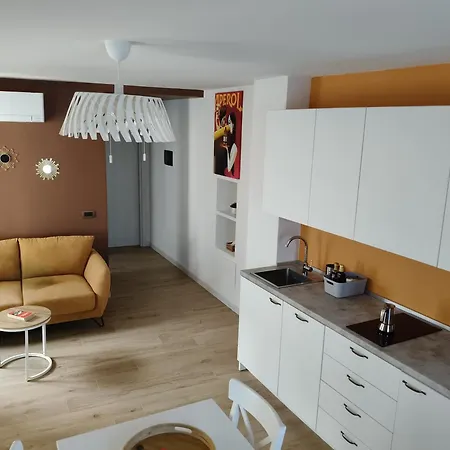 - La Corte Dei Mercanti - Centro Storico Apartmán *