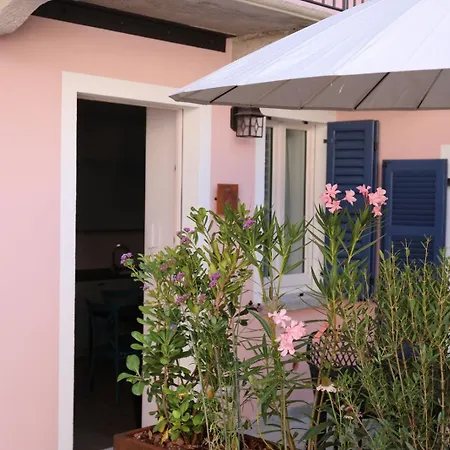 - La Corte Dei Mercanti - Centro Storico Διαμέρισμα Στρέσα