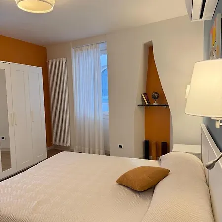 - La Corte Dei Mercanti - Centro Storico Apartamento *